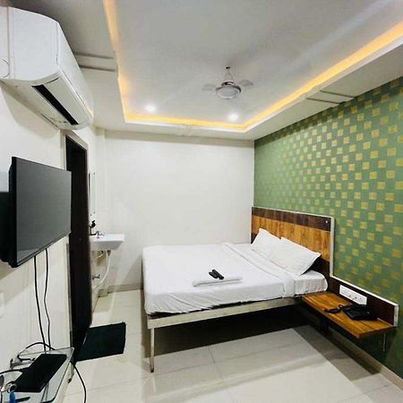 Oyo 88521 Hotel Swagstay Ιντόρ Εξωτερικό φωτογραφία